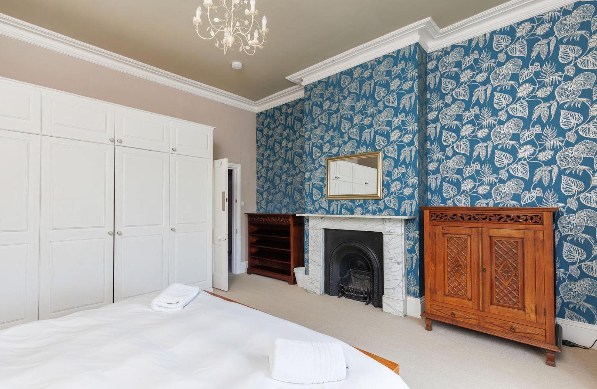 Clevelands Country House Coastal & Countryside Wroxall  エクステリア 写真