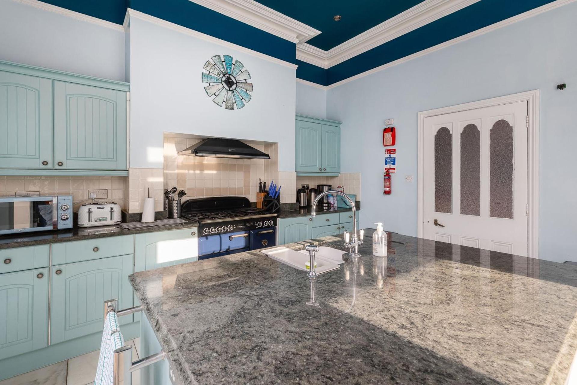 Clevelands Country House Coastal & Countryside Wroxall  エクステリア 写真