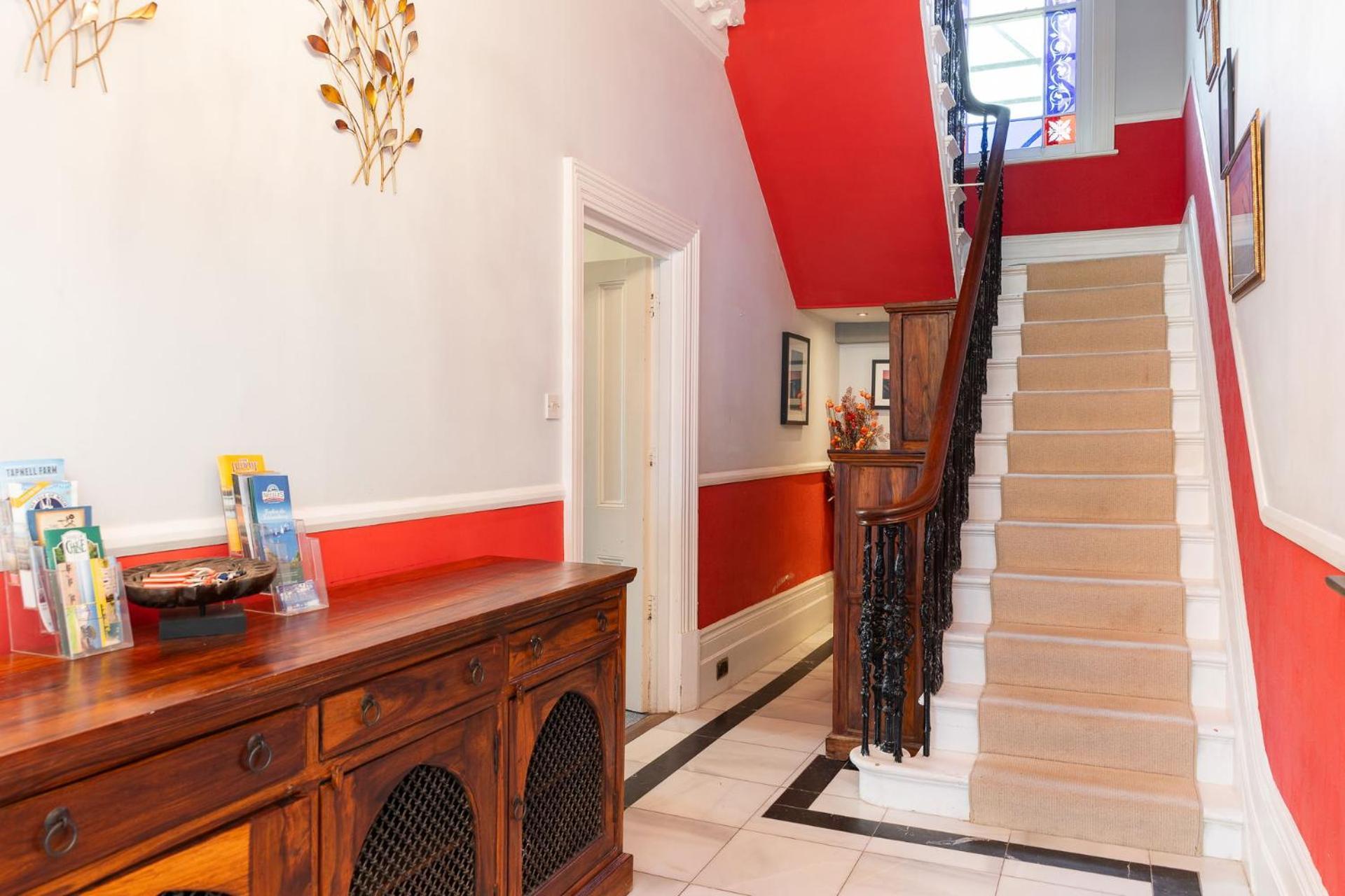 Clevelands Country House Coastal & Countryside Wroxall  エクステリア 写真